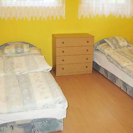 Alexa * Ábrahámhegy